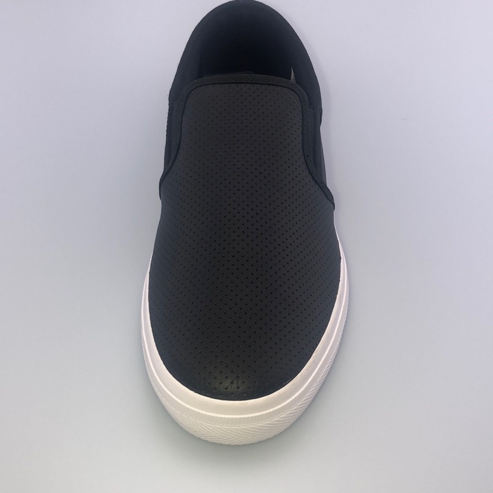 Lacoste Gazon - Picture 2 of 7